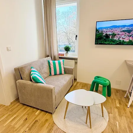 Parkside Two Apartment Graz