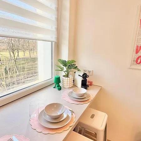 M8 Parkside Two Apartament